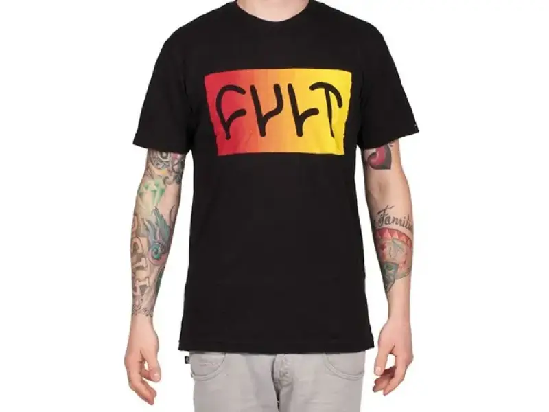 Cult "Gradient Logo" T-Shirt