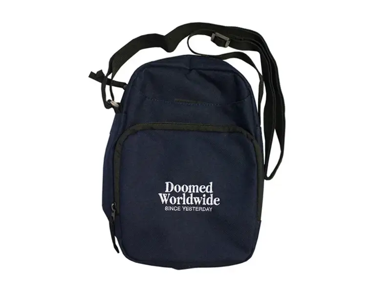 Doomed Brand "Duf" Schultertasche - Navy-Blue