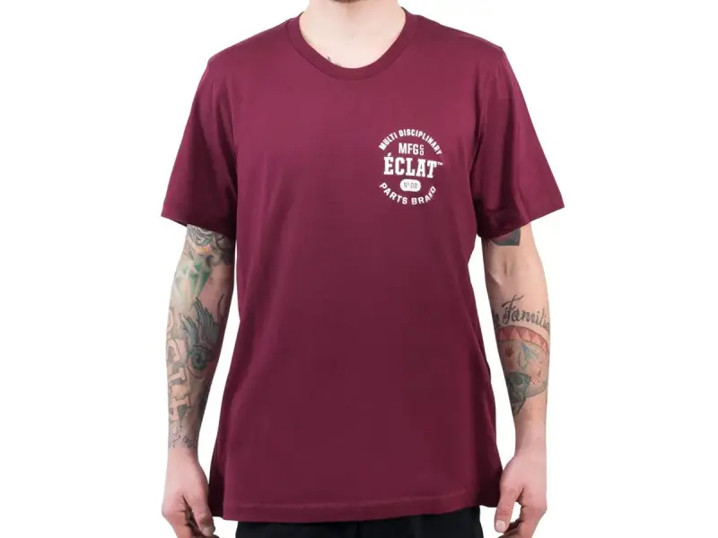 eclat "No 8" T-Shirt - Maroon