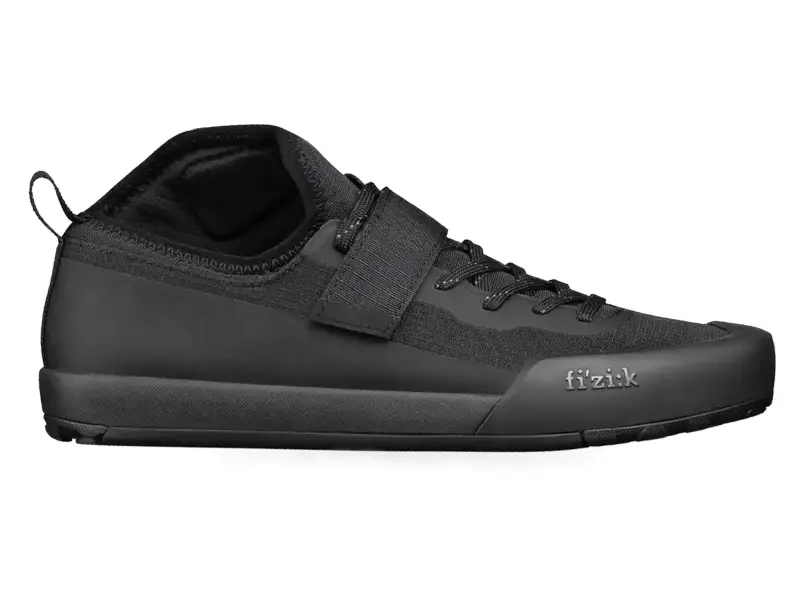 Fizik "Gravita Tensor Flat" MTB Schuhe - Black/Black