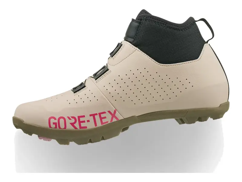 Fizik "Terra Artica GTX" MTB Shoes - Desert/Black