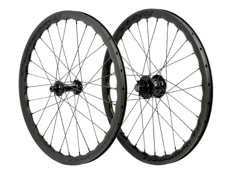Forward "WSL Joyride V3 Carbon" Wheelset - 20 Inch (451) - 10/15mm