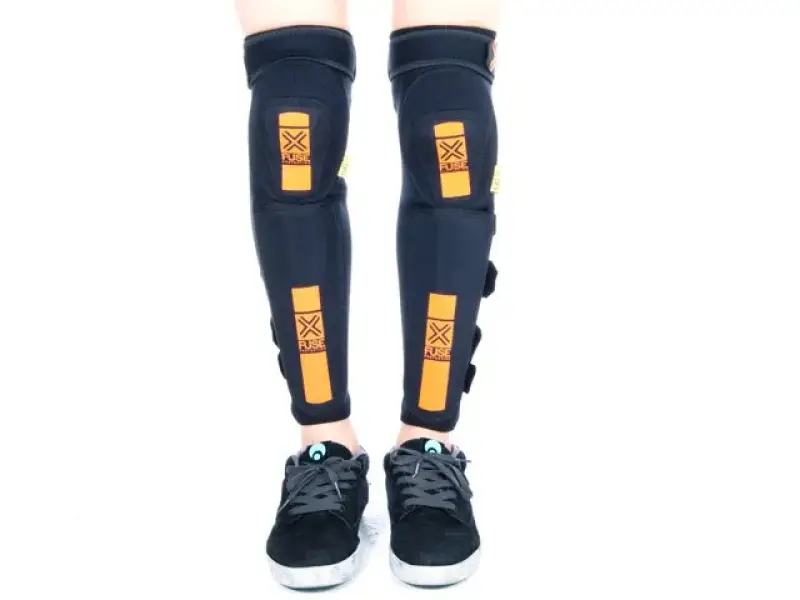 FUSE "DFS Knee/Shin Series" 2013 Knee/Shinguard