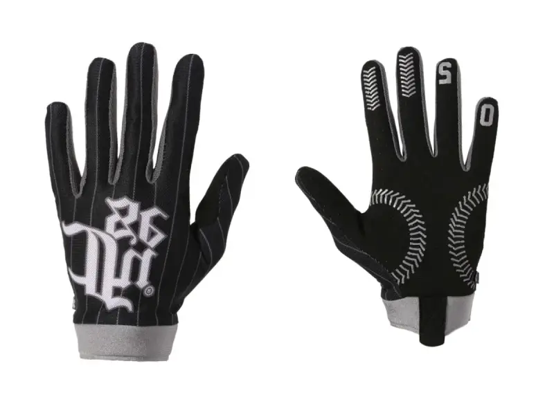 FUSE "Omega" Gloves - Ballpark Black/Silver