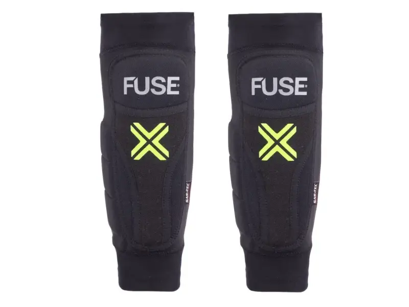 FUSE "Omega Whip Kids" Kids Shinguard