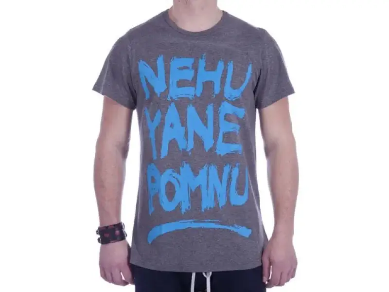 Kaunet "Yanepomnu" T-Shirt