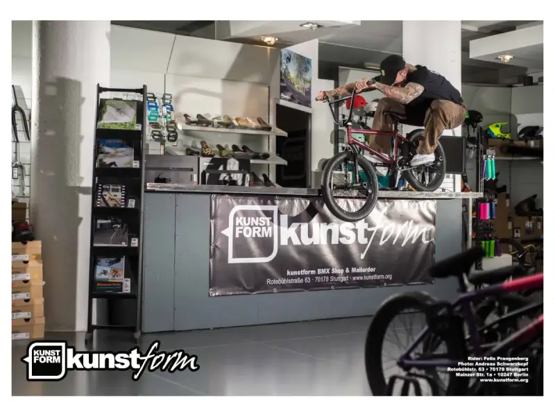 kunstform "Team 2024 Felix Prangenberg" BMX Poster - 594 x 841 mm (DIN A1)