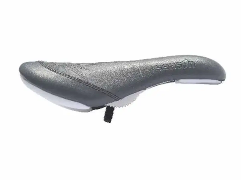 Season "Fat Embossed" Pivotal Seat
