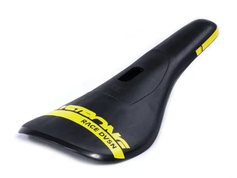 Stay Strong "Stripe Plastic" Pivotal Sattel