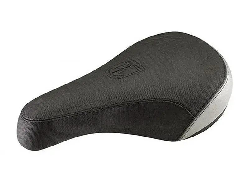 Stranger "Hi-Vis" Pivotal Sattel