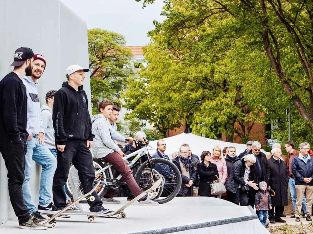 Skaters and BMX riders on the ramp at Skatepark Göppingen