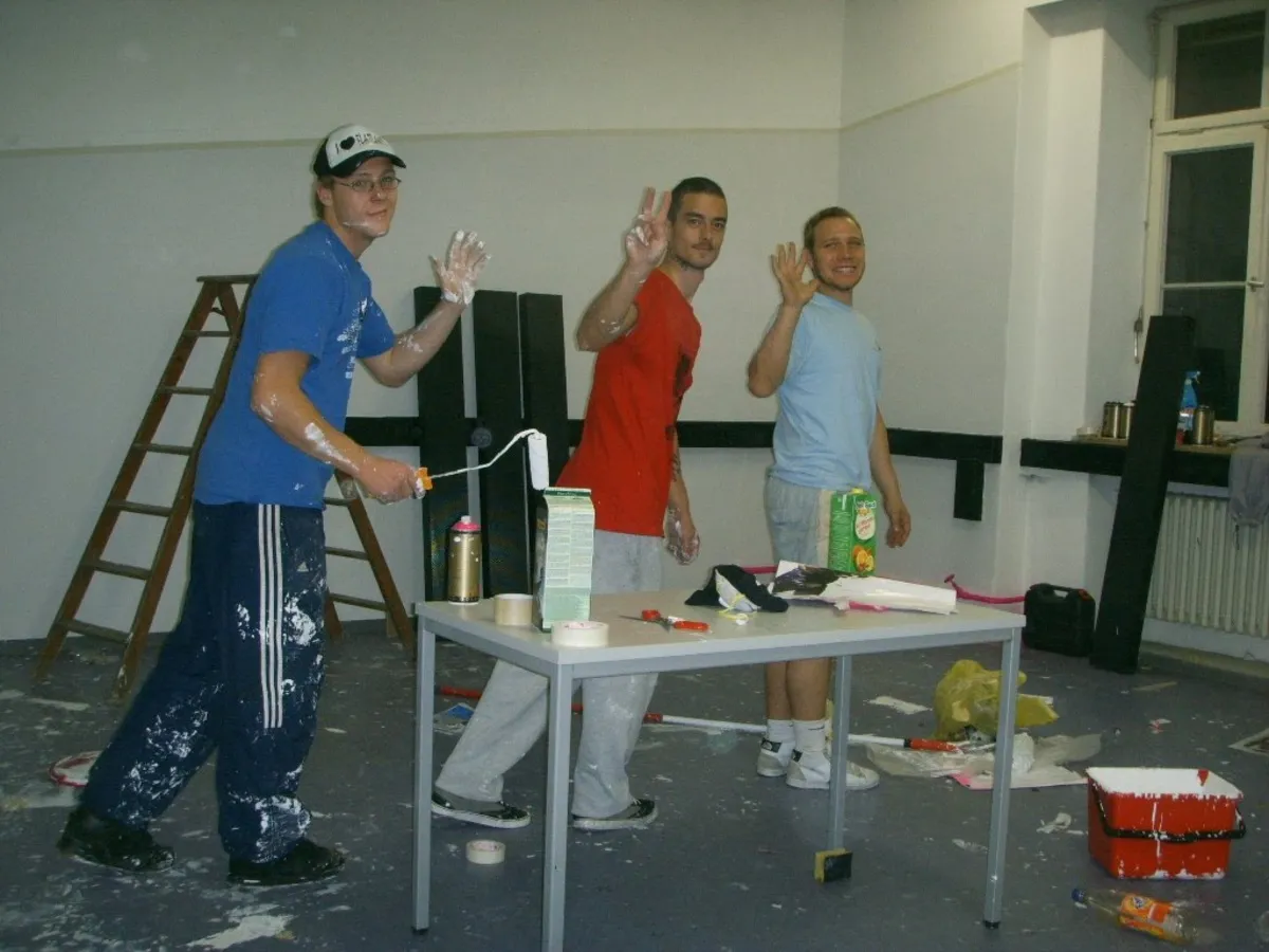 Painting the store in the Heilbronner Straße, October 2008