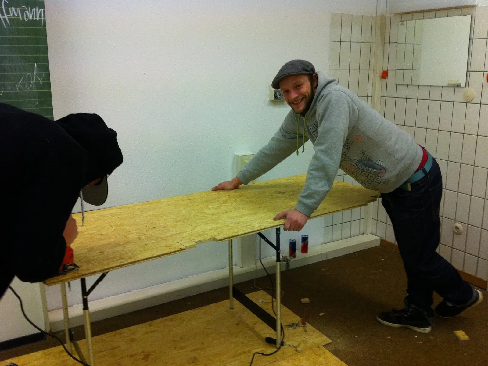 Building the riding floor in the office