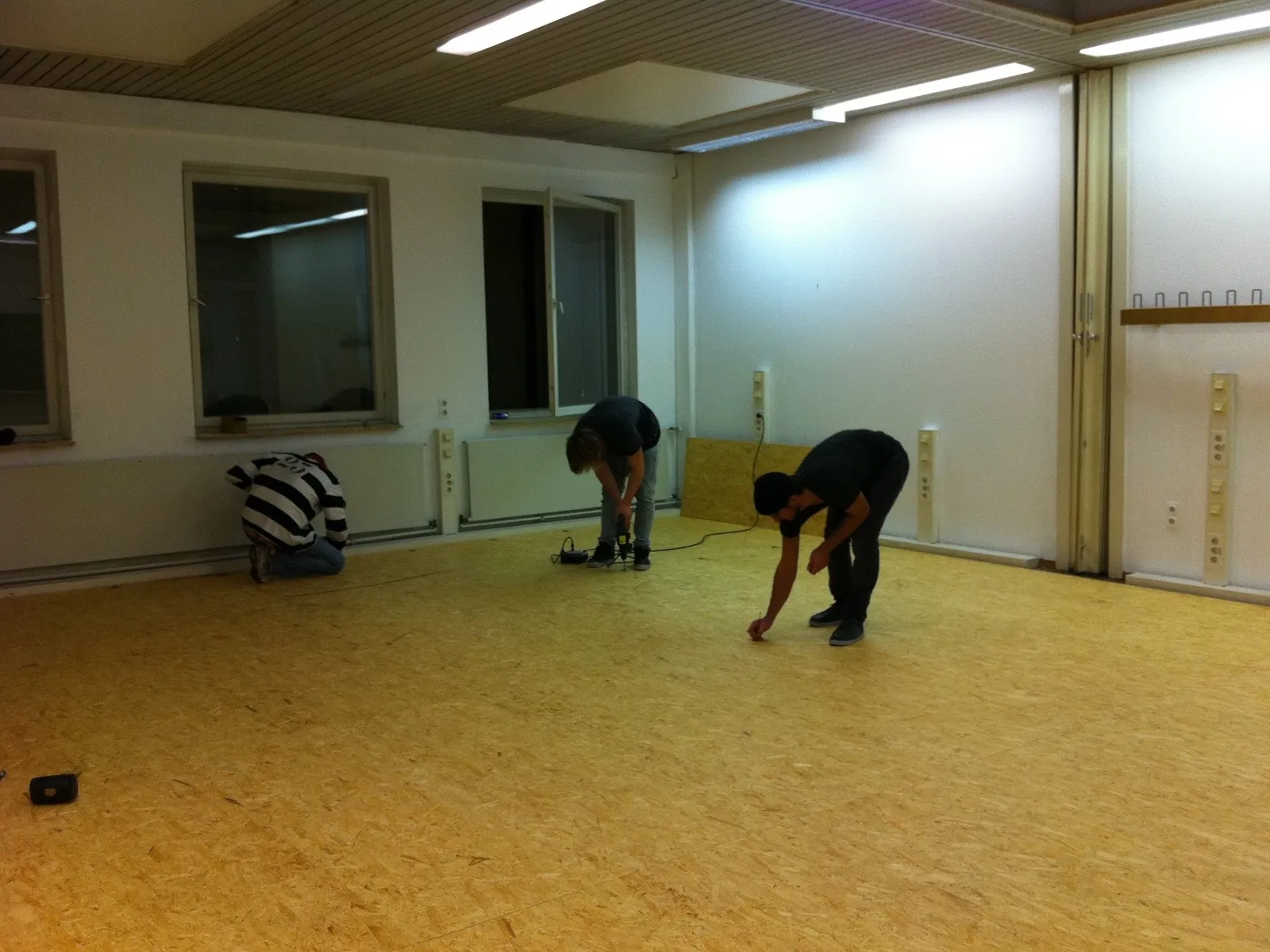 The OSB boards go down, 16 December 2010