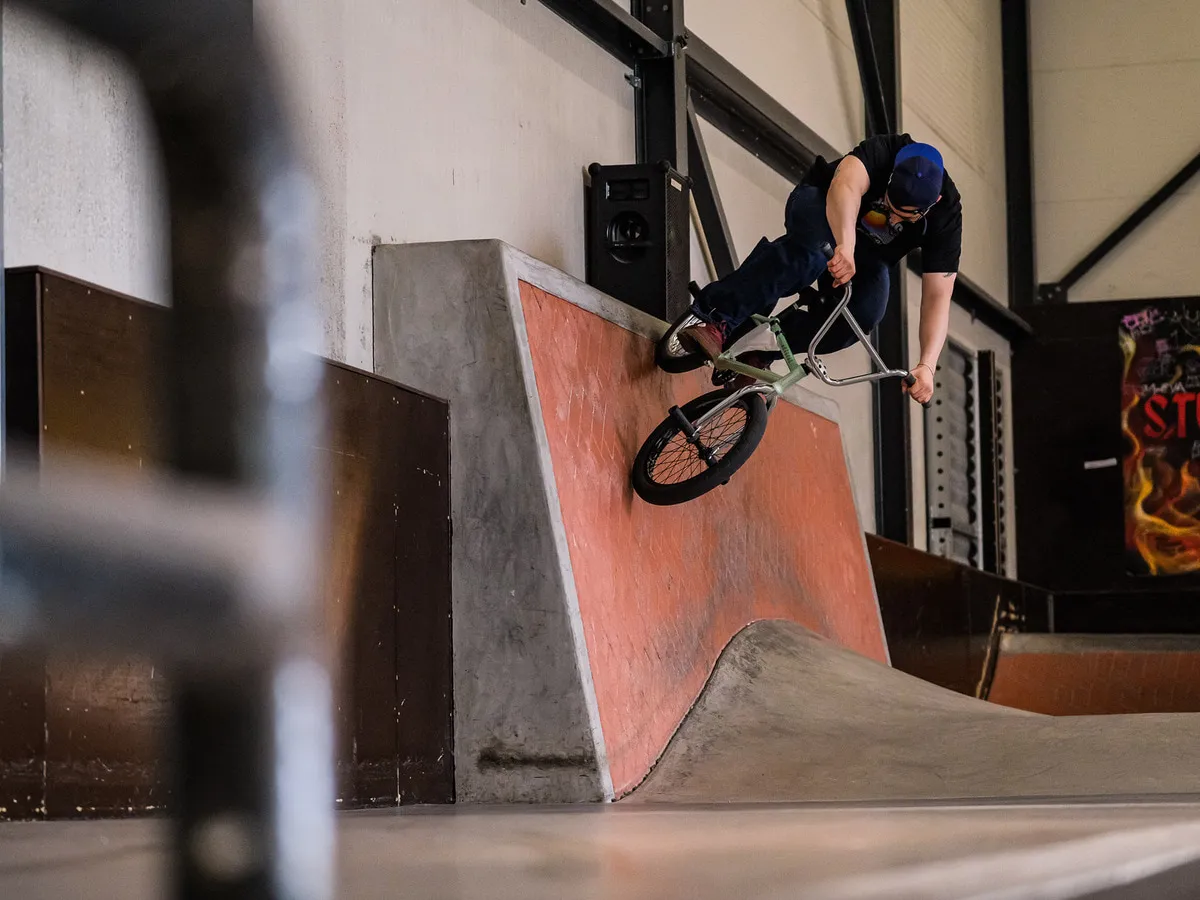 Miguel Smajli mit einem Wallride beim Stuttpark BMX Jam 2026