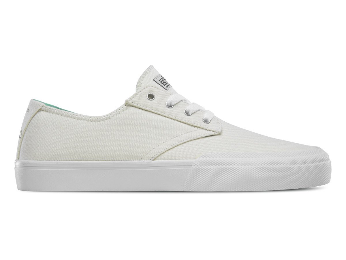 etnies white shoes