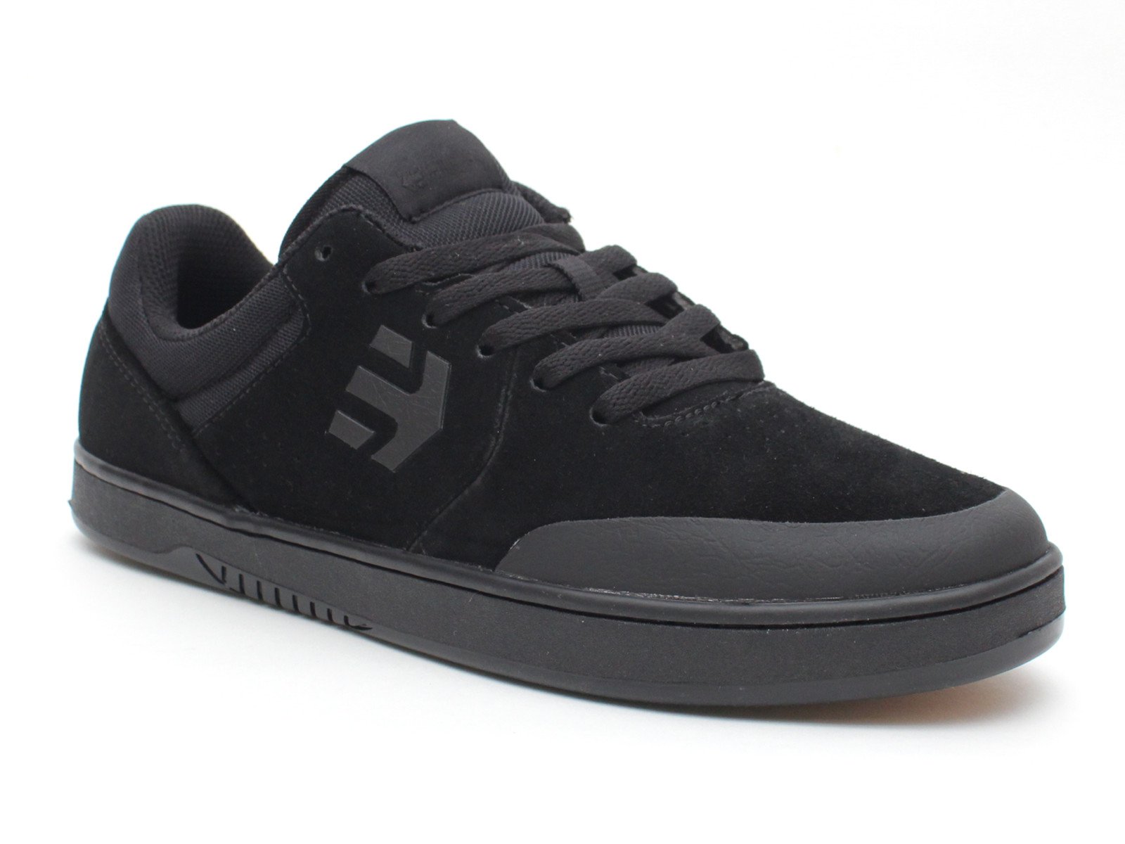 etnies marana shoes