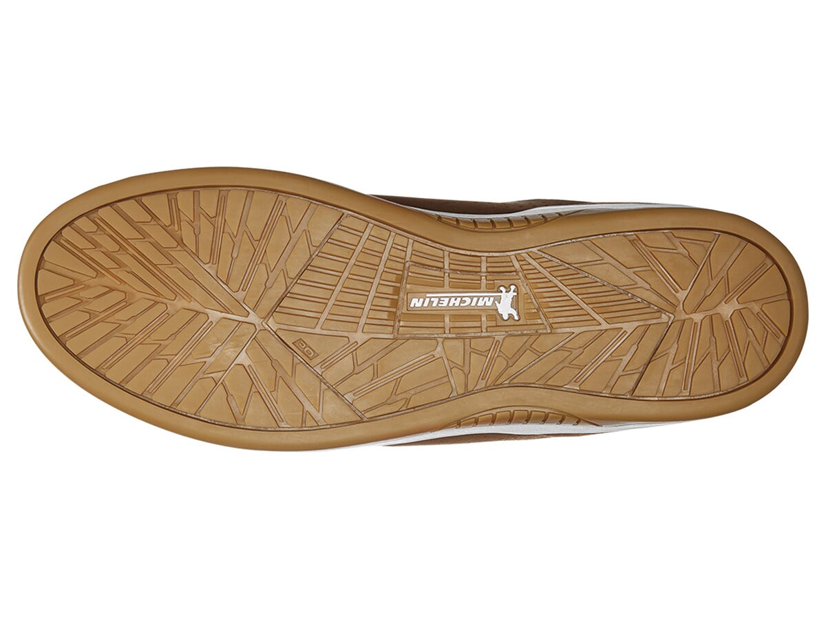 etnies chase hawk shoes