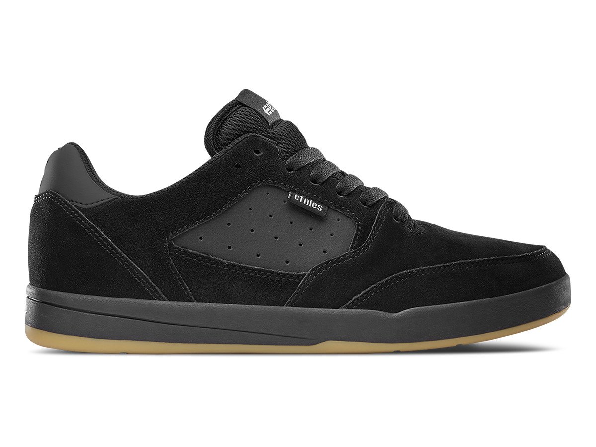 etnies shoes black