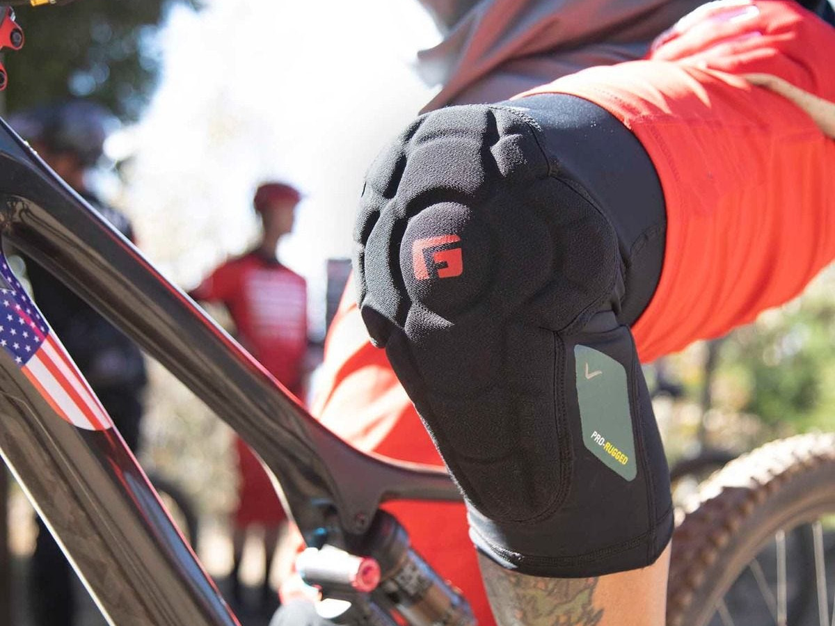 G-Form Pro-Rugged Knieschoner für Mountainbike Radfahren BMX E-Bikes bietet hohen Aufprallschutz und verbesserte Flexibilität Schwarz 