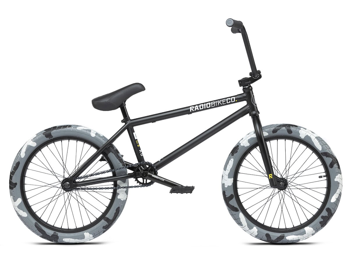 Radio Bikes "Darko" BMX Bike   Matt Black   kunstform BMX Shop