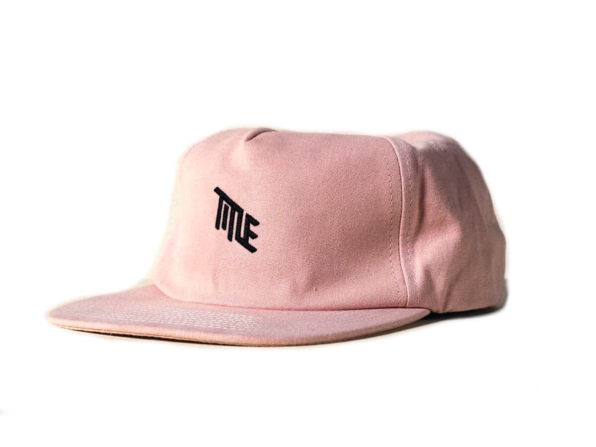 Boné High Strapback Five Panel Rosa