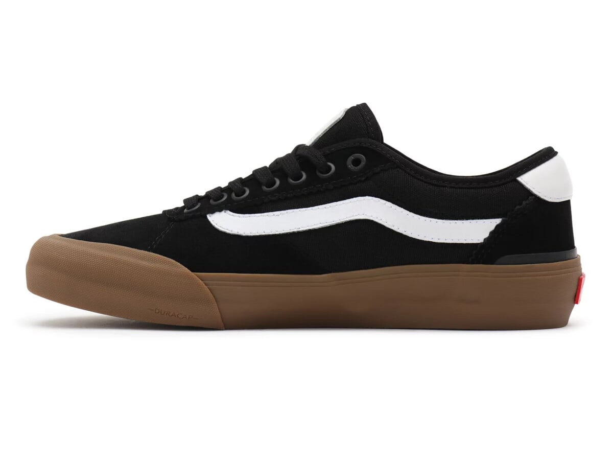 vans chima black gum