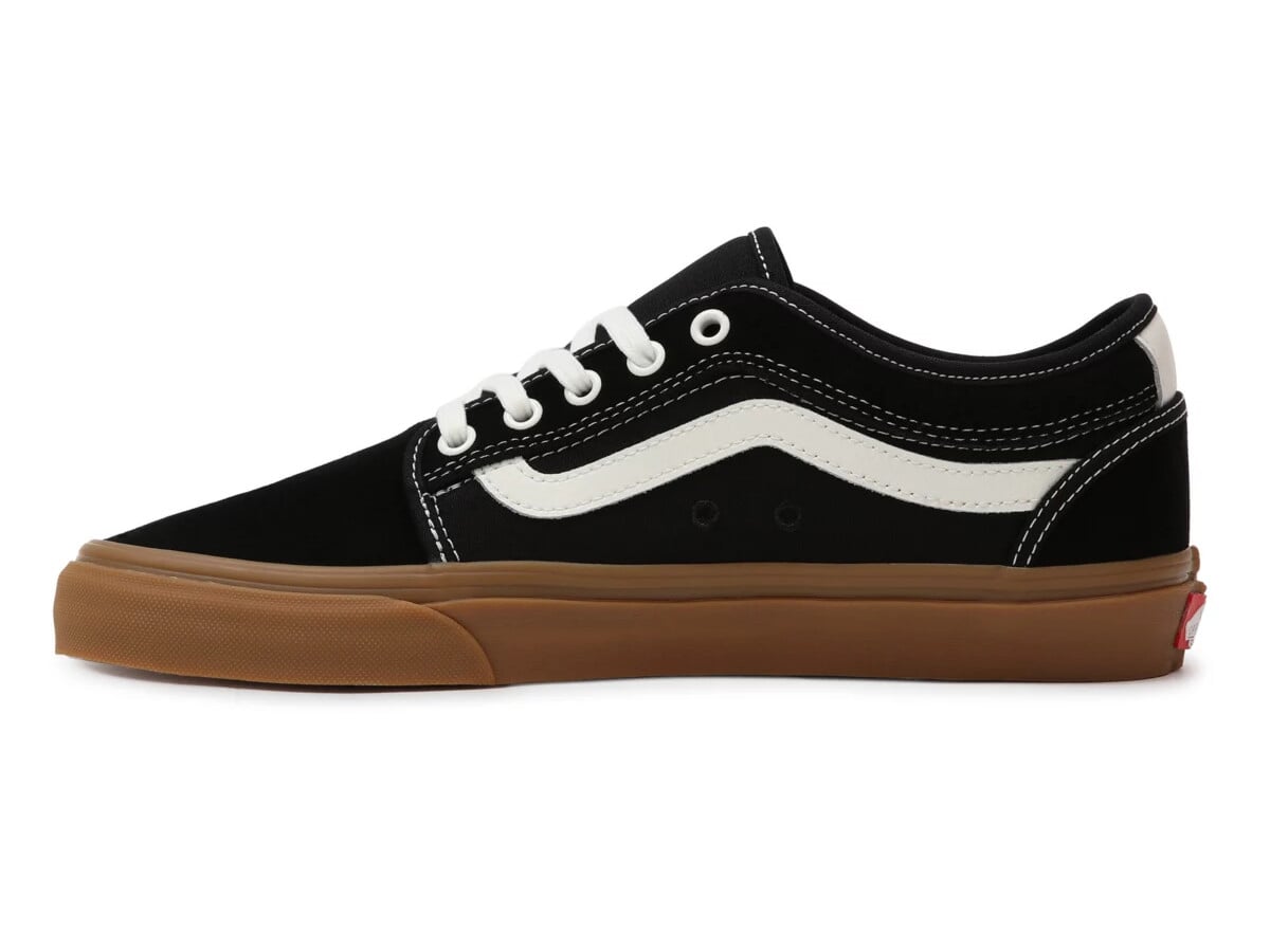 vans black gum shoes