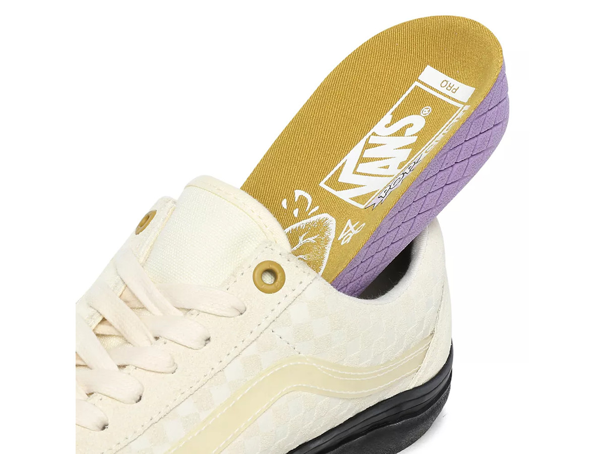 vans old skool pro lizzie armanto