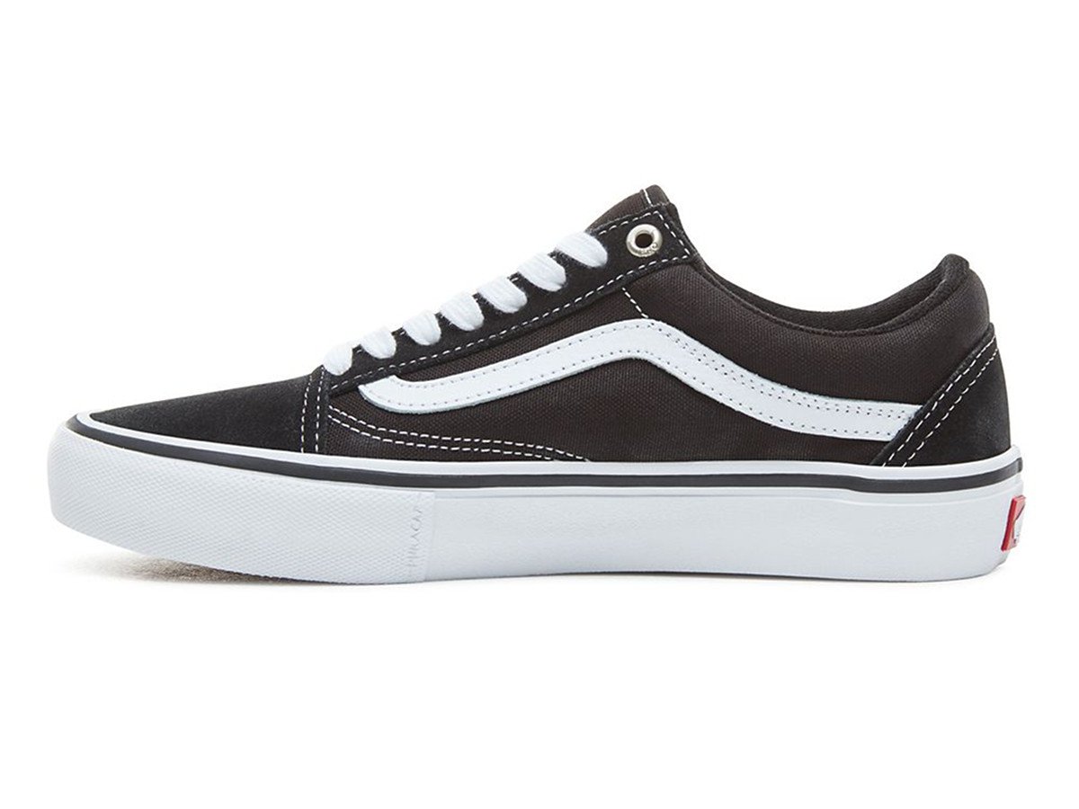 vans old skool gum sole black white