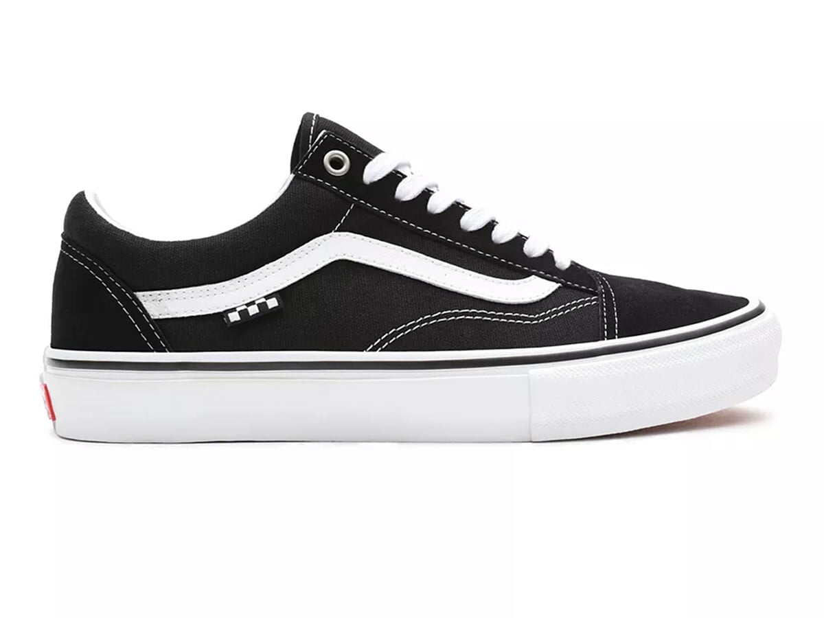 black and white skater vans