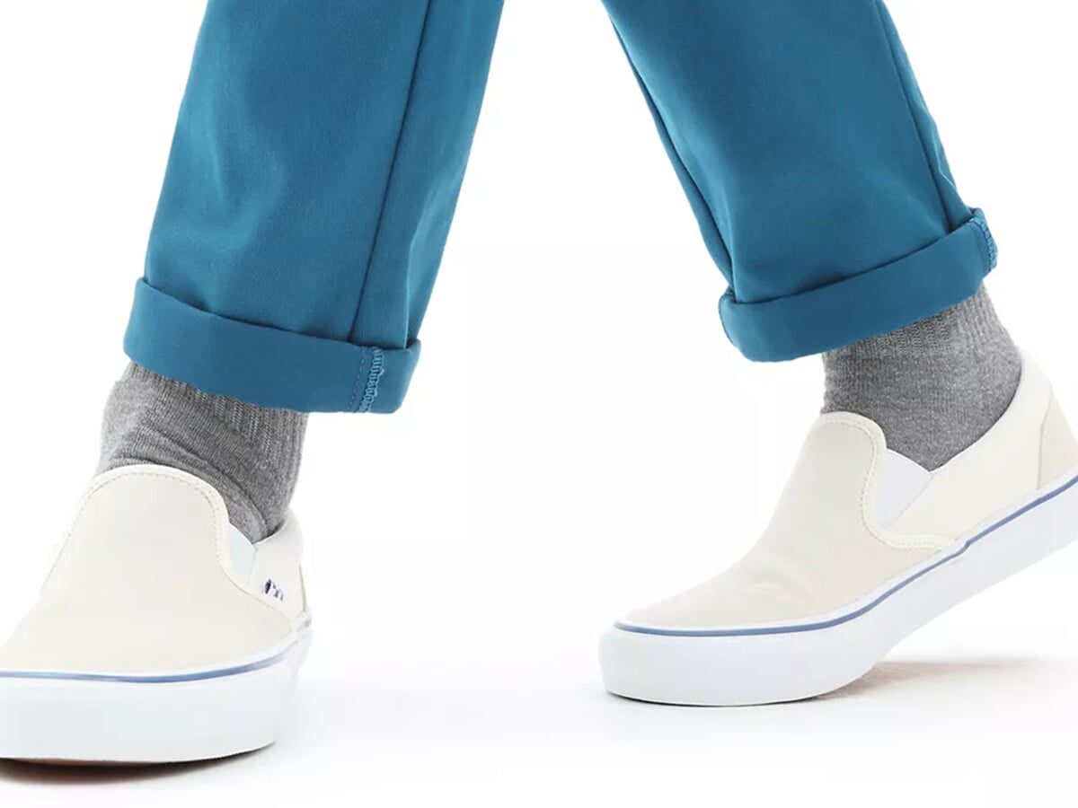 vans slip on pro off white