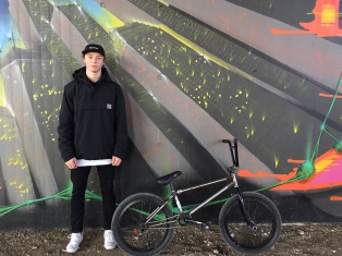 Fabio Etzel - Bike Check 2017