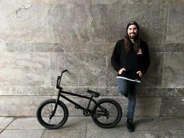 Jonas Bader - Bike Check 2017