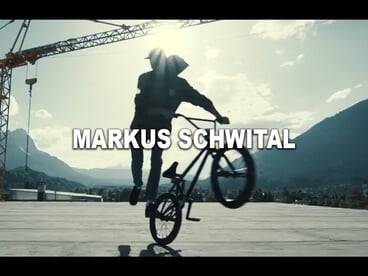 Markus Schwital über den Dächern von Garmisch-Partenkirchen