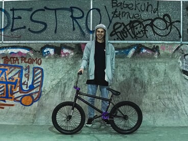 Robin Kachfi - Bike Check 2017