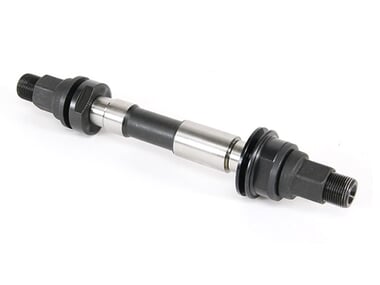 Cult "Crew Freecoaster" Axle + Nuts + Cones