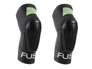FUSE "Omega Pocket" Knee Pad