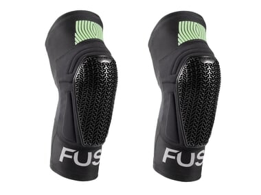 FUSE "Omega Pocket" Knee Pad