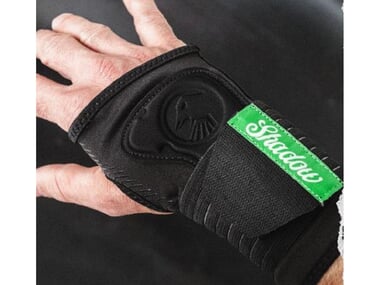 The Shadow Conspiracy "Revive" Wrist Support - Left Hand