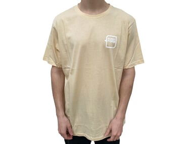 kunstform "Breast Logo" T-Shirt - Creme