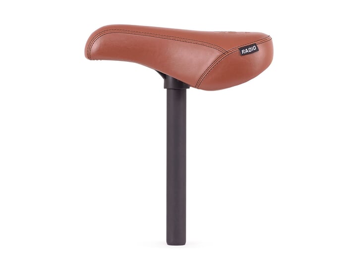Radio Bikes "Century Mid" Seat / Seatpost Combo