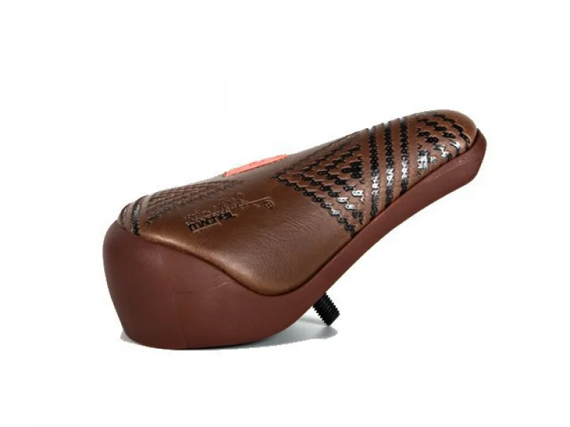 MacNeil "Travis 09" Sattel