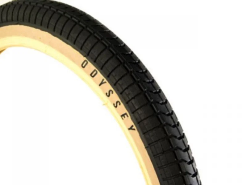 Odyssey "Path Tan" Reifen