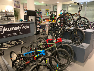 kunstform BMX Shop (Stuttgart)