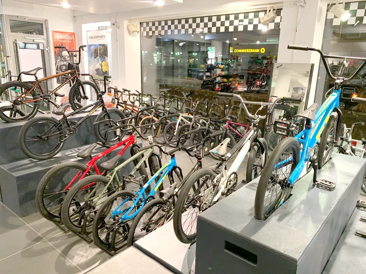 Der kunstform BMX Shop in Stuttgart von innen